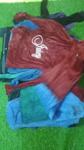 13 pcs of simple and back printed juicy tracksuit