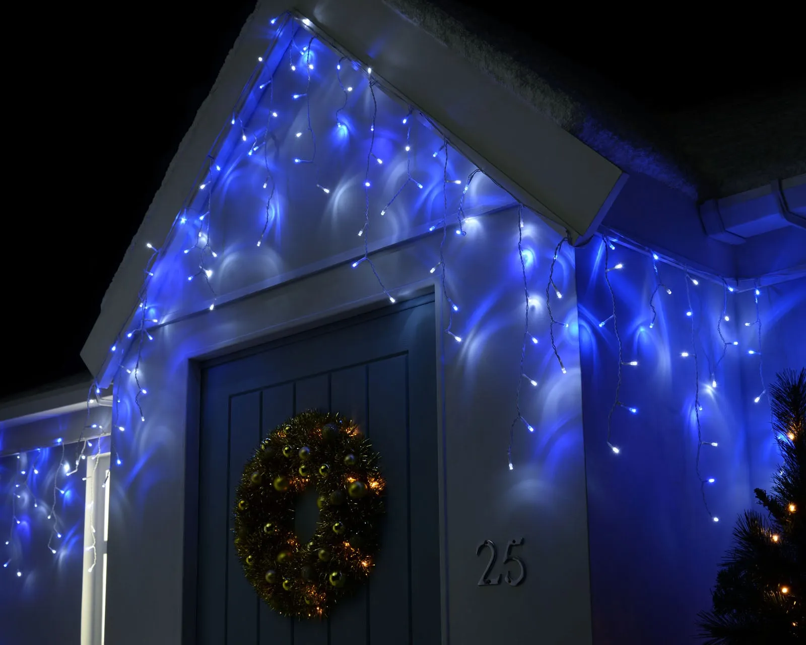 360 Icicle LED Light String, Blue/White, 8.8 m