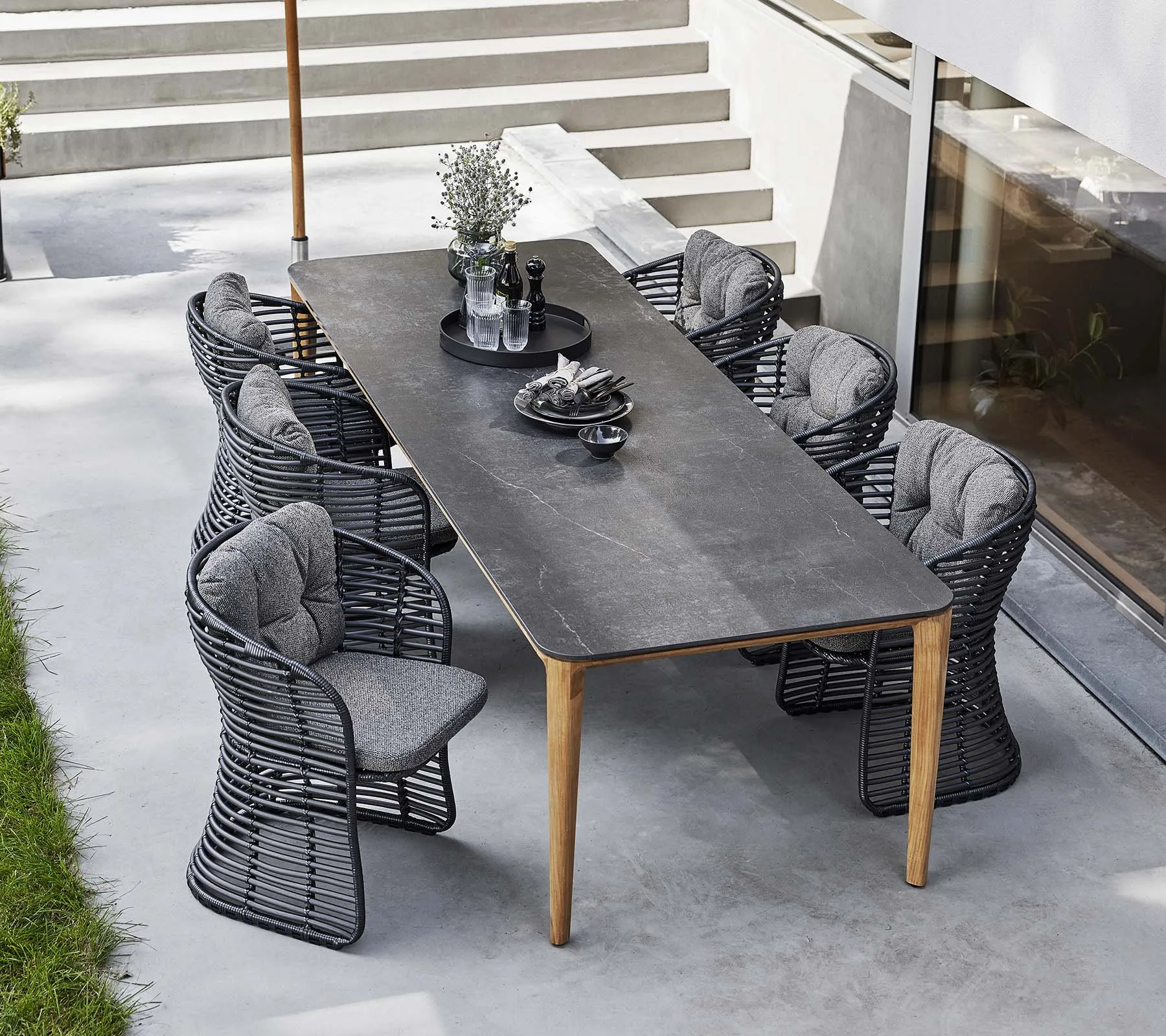 Aspect dining table, 280x100 cm
