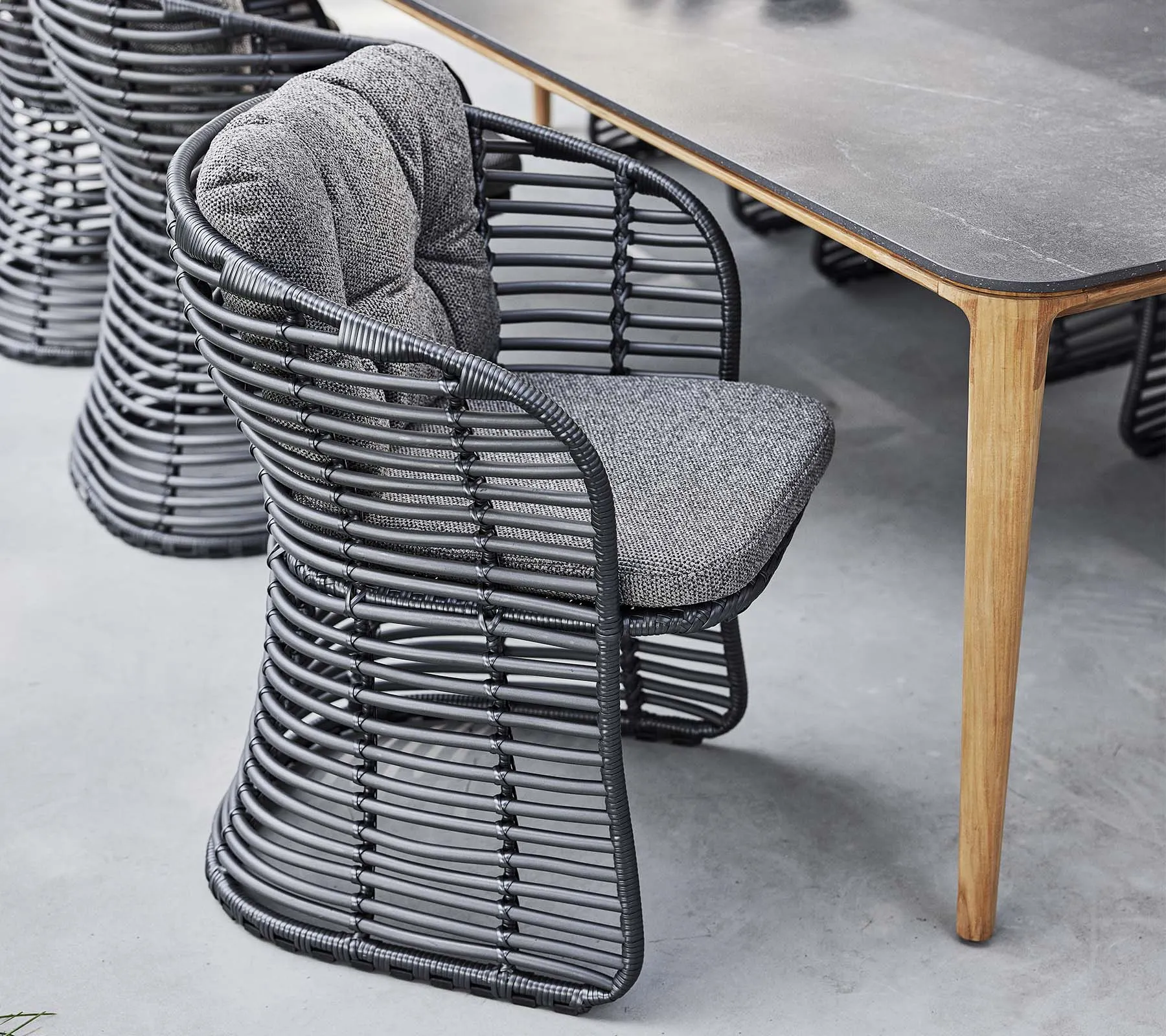 Aspect dining table, 280x100 cm