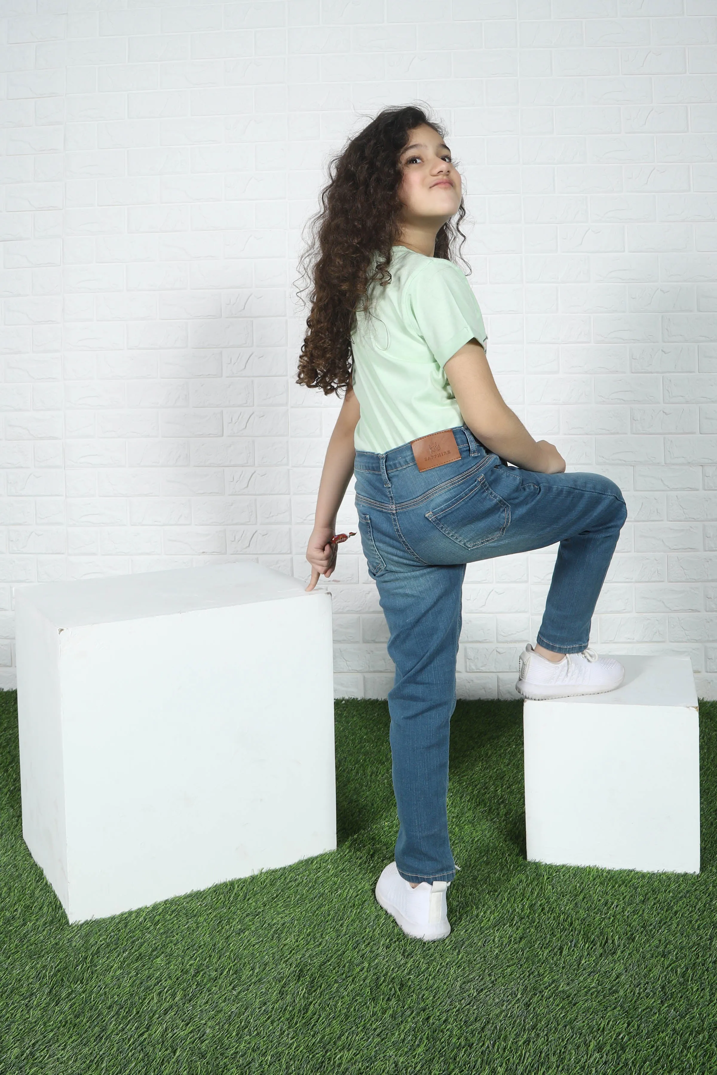 Basic Denim Slim-fit