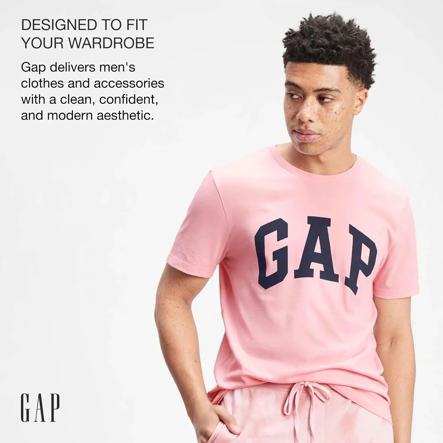 GAP Men's Classic Logo Tee T-Shirt