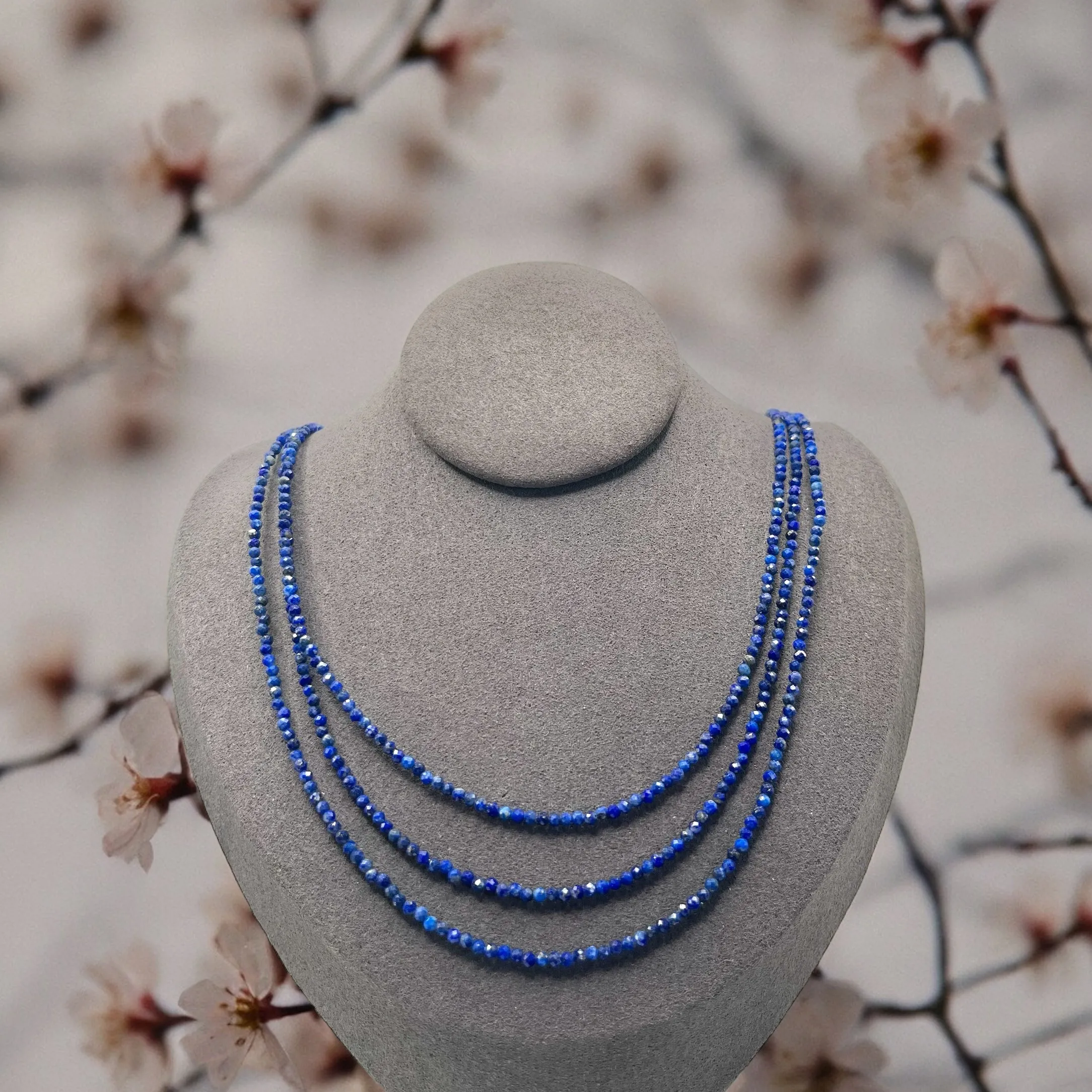 LAPIZ LAZULI NECKLACE
