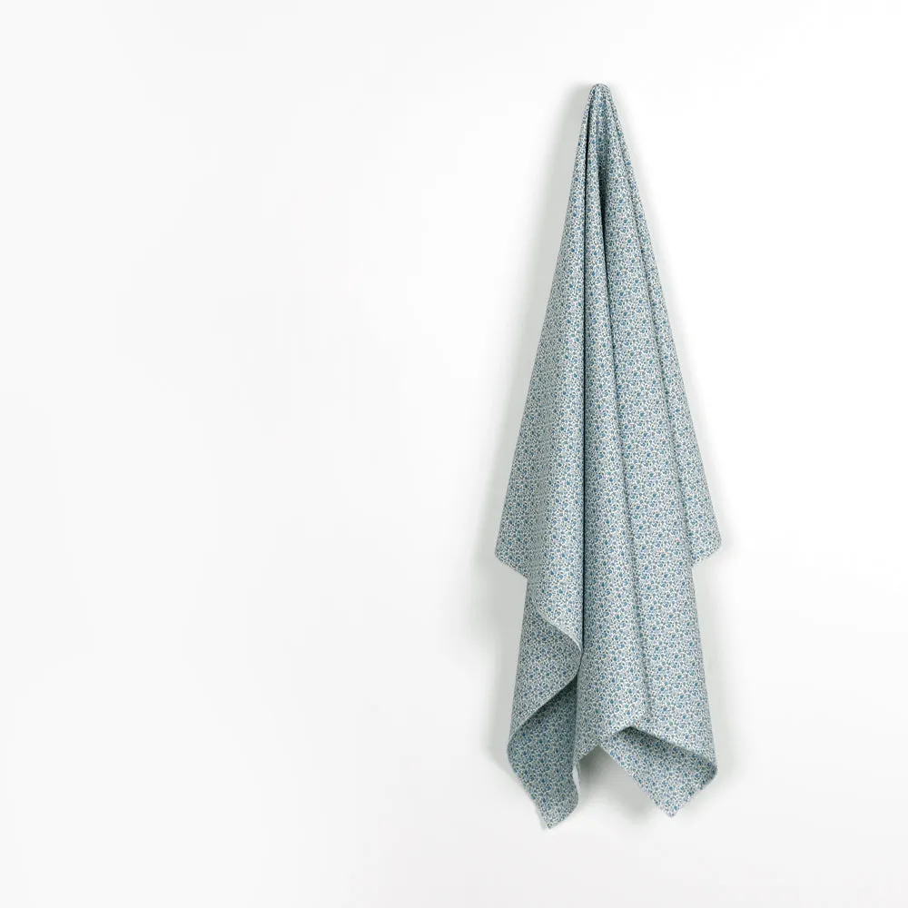 Sure! Heres an optimized title for your e-commerce product:

Liberty Kingly Cotton Fabric - Hampstead Garden Design | Premium Quality Textiles for Sewing and Crafting

Feel free to adjust any part to better fit your branding or product specifics!