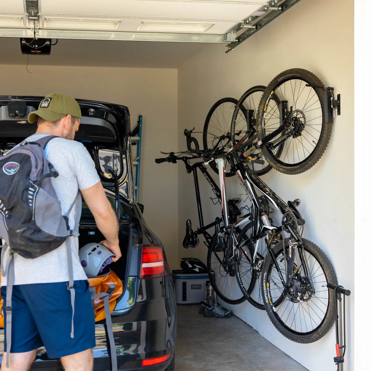 OUTLET | Swivel Mount Bike Storage Rack | 4 Bicycle | Garage Wall Hook | Deep Water