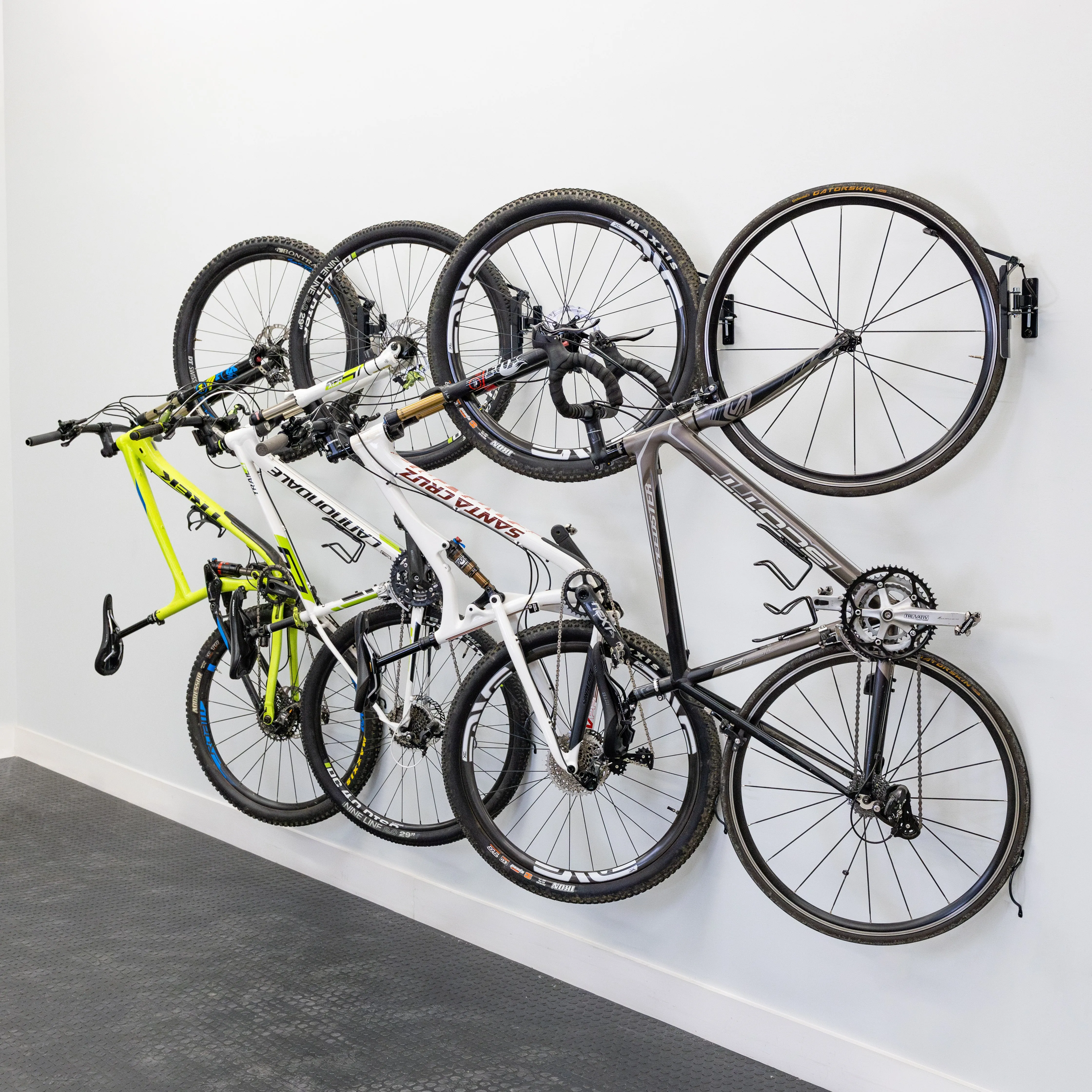 OUTLET | Swivel Mount Bike Storage Rack | 4 Bicycle | Garage Wall Hook | Deep Water