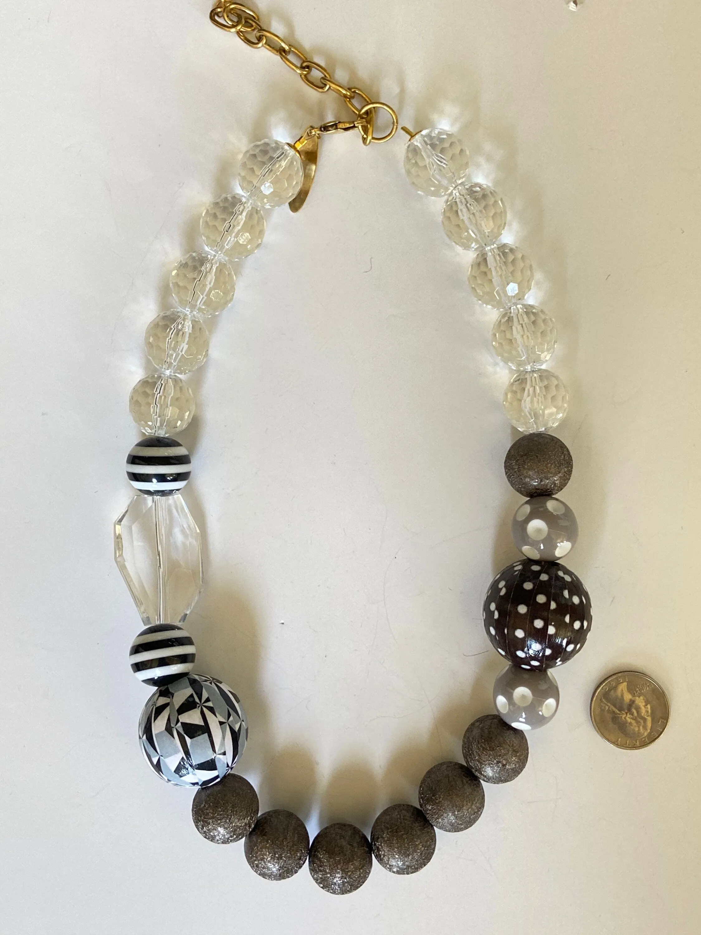 Queen Mum Minnie Mouse Choker Necklace