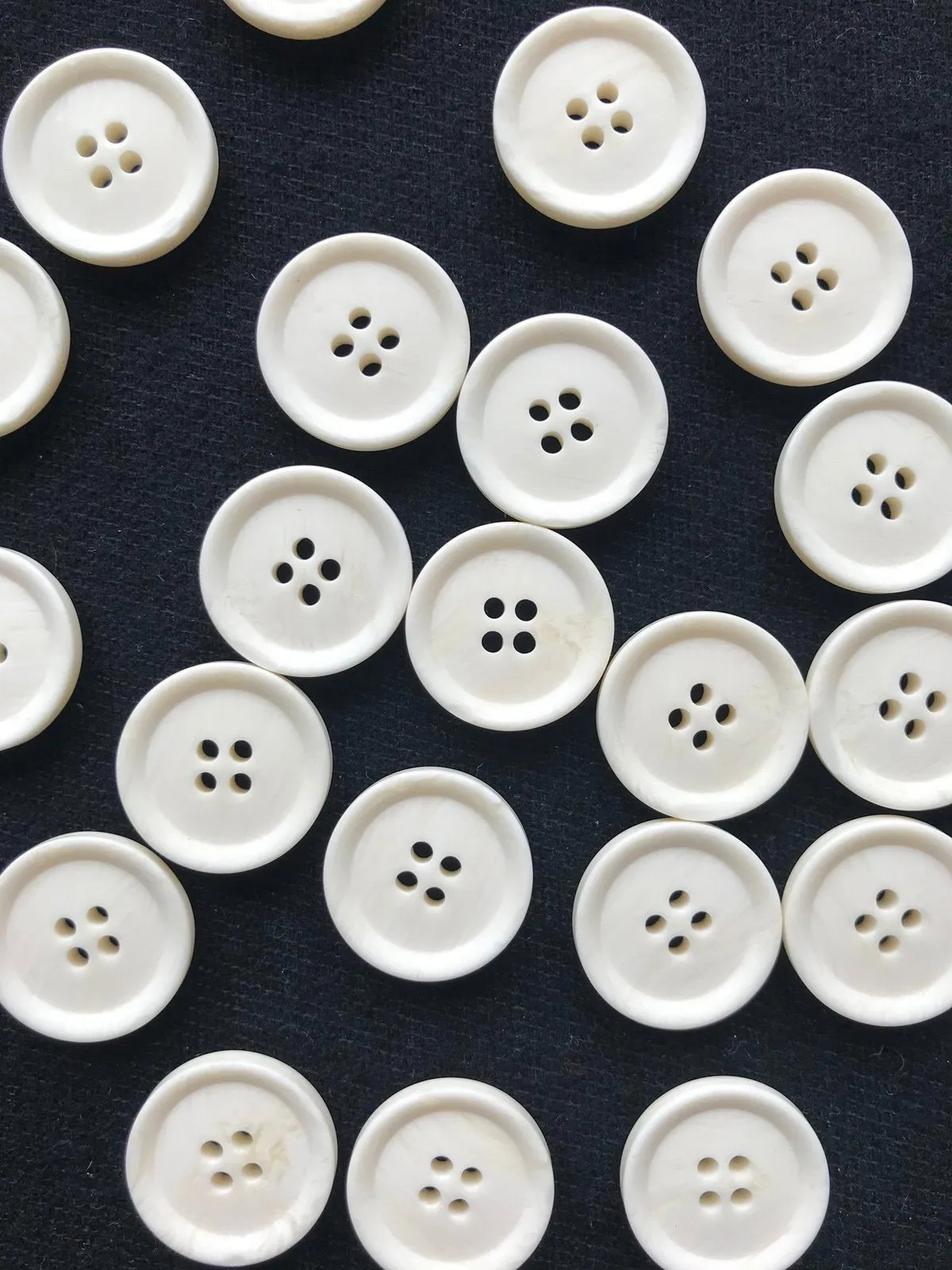 Smooth Matte Basic Ivory Button Per Dozen